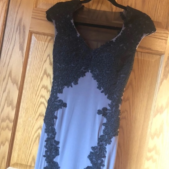 Beauiful Prom/Homecoming Dress size 0 - Picture 7 of 7